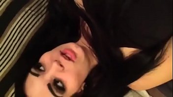 WWE Diva Paige Masturbaring Her Pussy