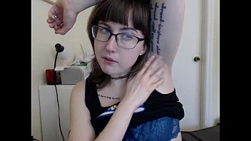 find6.xyz cute helena73 playing on live webcam