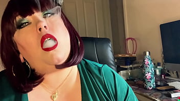 Fat UK Domme Tina Snua Chain 2 Cork Cigarettes While Playing With Her Tits - OMI, Nose & Cone Exhales, Drifting